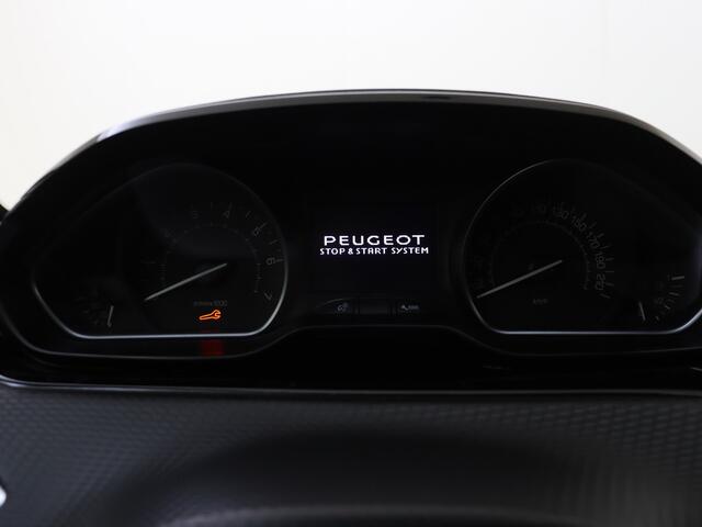 Peugeot 208 1.2 PureTech GT-Line AUTOMAAT | Camera | Navigatie | Sportieve uitvoering |