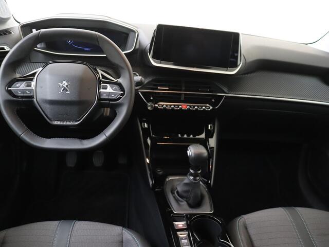 Peugeot 208 1.2 PureTech 100 Allure | Navi by App | Camera