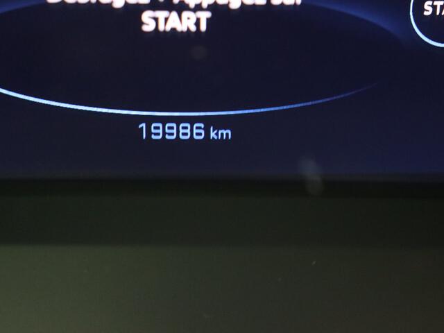Peugeot 208 1.2 PureTech 100 Allure | Navi by App | Camera