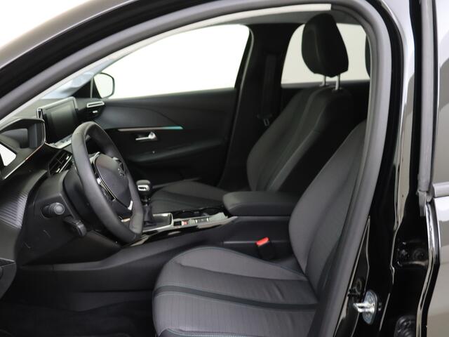 Peugeot 208 1.2 PureTech 100 Allure | Navi by App | Camera