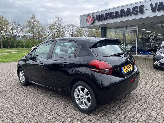 Peugeot 208 1.2 PureTech Blue Lion Navi Cruse