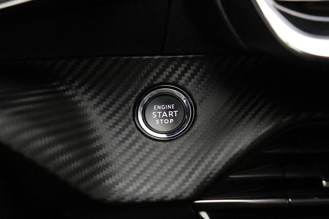 Peugeot 208 1.2 PureTech Allure | Achteruitrij camera | 3D-cockpit | keyless start | Apple carplay | Navigatie | Volwaardig reserve wiel | Cruise control |