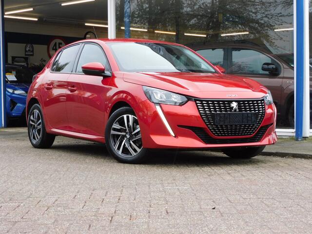 Peugeot 208 1.2 PureTech Allure 3d cockpit 14.000 km!