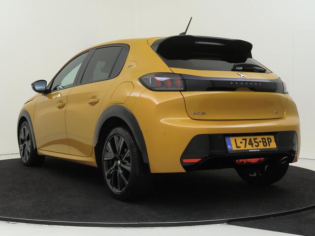 Peugeot 208 1.2 100PK EAT8 PureTech GT Pack | Stooelverwarming | Keyless | Adaptive cruise |