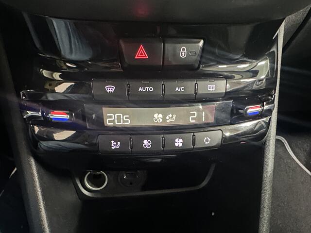 Peugeot 208 1.2 PureTech Blue Lion CLIMA /CRUISE /LMV /LEER SPECIALE KLEUR!!!!