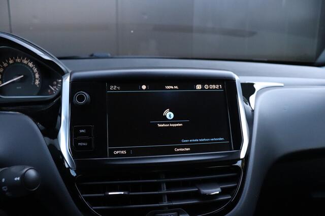 Peugeot 208 1.2 PureTech Signature | PDC | APPLE CARPLAY | CRUISE | NAVI | AIRCO |