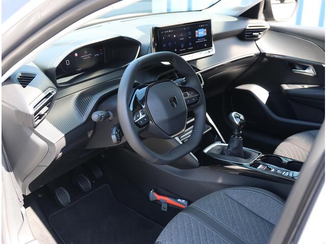 Peugeot 208 1.2 100PK Allure | Navigatie | Parkeersensoren | LED | Lederen Stuurwiel | Climate Control | Cruise Control | 16" LMV | Apple Carplay/Android Auto |
