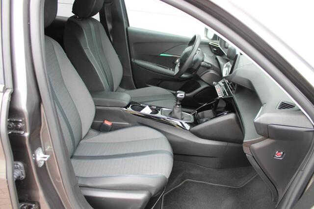 Peugeot 208 1.2 PureTech Allure Pack KEYLESS ENTRY - CAMERA - NAVIGATIE - CARPLAY