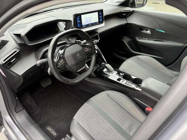 Peugeot 208 1.2 PureTech Allure Panoramadak, Camera, Carplay. Garantie