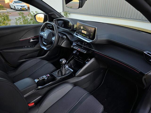 Peugeot 208 1.2 PureTech GT-Line Panodak Leder Camera DHS MFS LA FA VOL!!