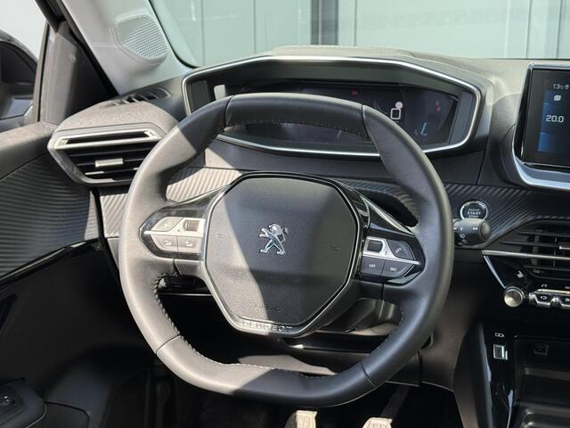 Peugeot 208 1.2 PT 100 Allure Pack | Stoelverwarming | Parkeercamera | Adaptive cruise | Prijs is rijklaar