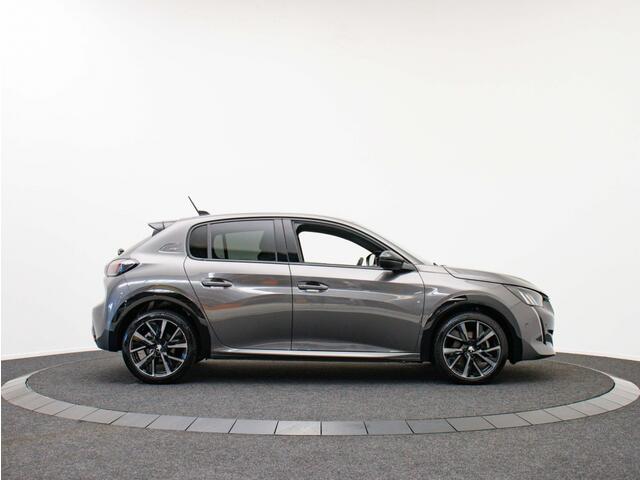 Peugeot 208 1.2PT 100PK GT | Private lease 399 pm