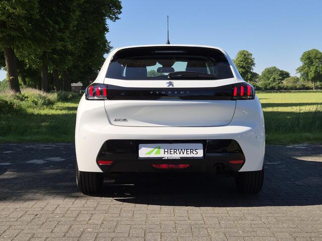 Peugeot 208 1.2 PureTech 100 Allure Handgeschakeld / Pack Drive Assist / Stoelverwarming voor / Adaptief cruise control / Keyless Entry/Start / Rondomzicht camera / Elektrische ramen voor en achter /