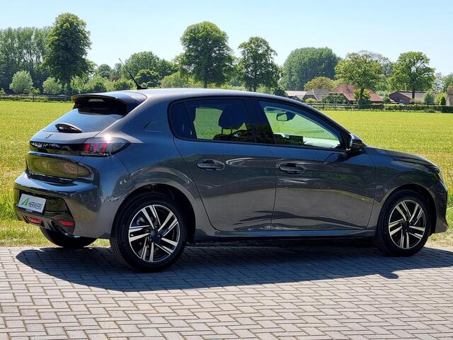 Peugeot 208 1.2 PureTech 100 Allure / Navigatie via Android Auto/Apple Carplay / Rondomzicht Camera / Stoelverwarming