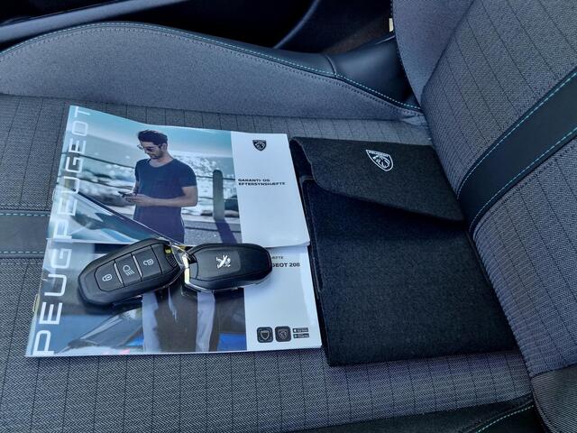 Peugeot 208 1.2 PureTech 100 Allure / Navigatie via Android Auto/Apple Carplay / Rondomzicht Camera / Stoelverwarming