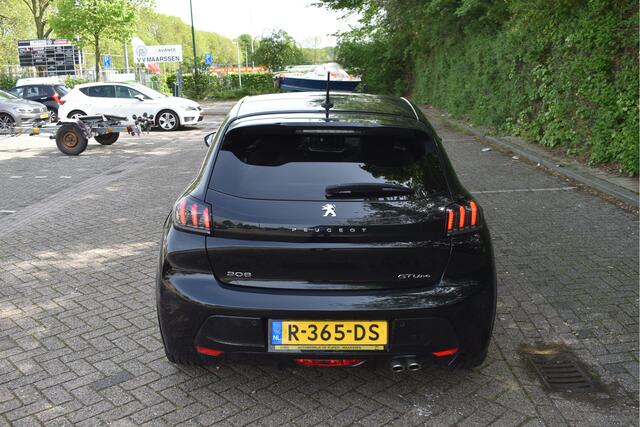 Peugeot 208 1.2 PureTech GT-Line, PANORAMADAK,AUTOMAAT ,LM WIELEN, NAP EN ONDERHOUDSHISTORIE
