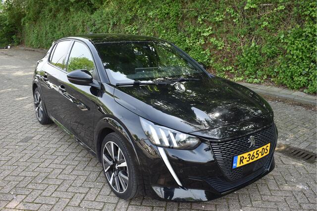 Peugeot 208 1.2 PureTech GT-Line, PANORAMADAK,AUTOMAAT ,LM WIELEN, NAP EN ONDERHOUDSHISTORIE