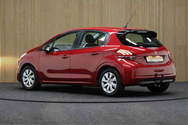 Peugeot 208 1.2 PureTech Blue Lion | Cruise-control | Trekhaak | Apple Carplay | Navigatie | Parkeerhulp