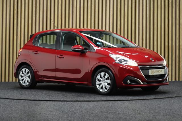 Peugeot 208 1.2 PureTech Blue Lion | Cruise-control | Trekhaak | Apple Carplay | Navigatie | Parkeerhulp