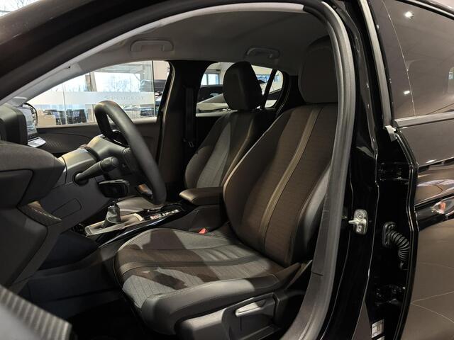 Peugeot 208 Allure Pack 1.2 Turbo 100pk | KEYLESS ENTRY | NAVI | STOELVERW. | ADAPTIVE CRUISE |