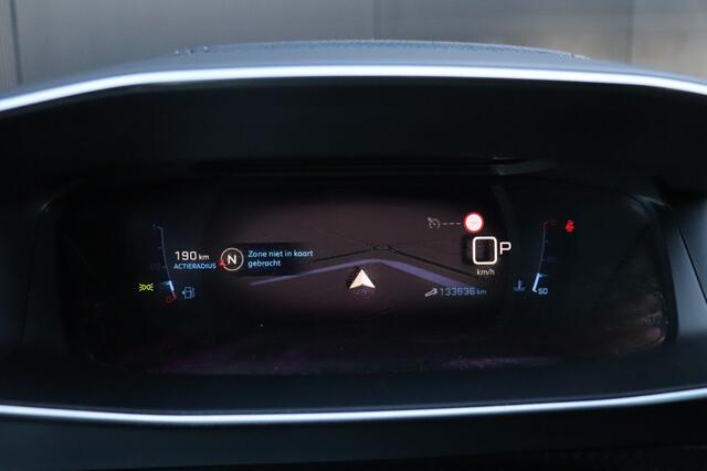 Peugeot 208 1.2 PureTech GT-Line | AUTOMAAT | NAVI | CRUISE | 360° CAMERA | HALF LEDER | LMV | TREKHAAK |