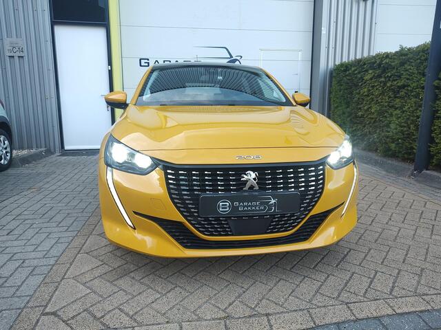 Peugeot 208 1.2 PureTech Allure Panoramadak Led Navi-Carplay Cruise-Adaptiv 360-Camera