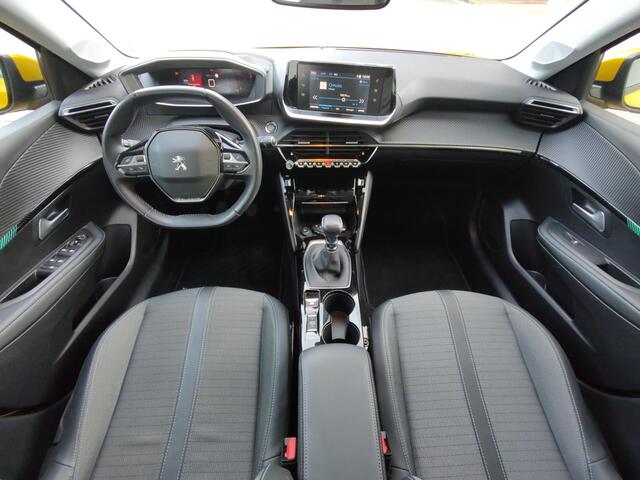 Peugeot 208 1.2 PureTech Allure Panoramadak Led Navi-Carplay Cruise-Adaptiv 360-Camera