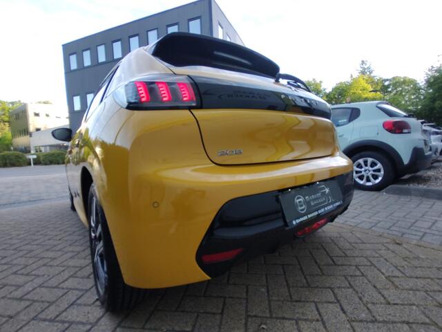 Peugeot 208 1.2 PureTech Allure Panoramadak Led Navi-Carplay Cruise-Adaptiv 360-Camera