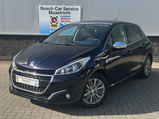 Peugeot 208 1.2 PureTech| Executive | Panorama | Camera | Cruise & Climate Control | NAVI Interesse, Proefrit? Bel of app met: 06-24 28 28 42