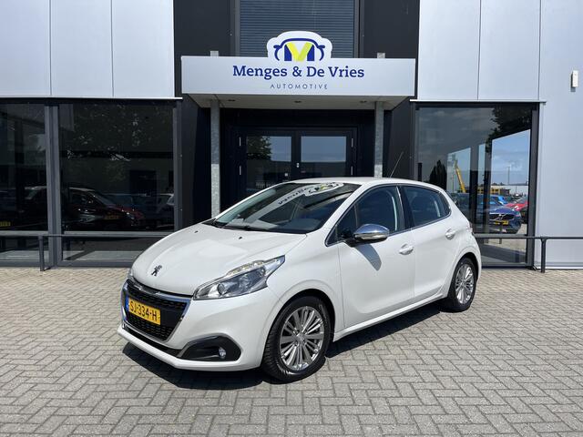 Peugeot 208 1.2 PureTech Blue Lease Executive Airco ECC | Cruise Control | Parkeersensoren | NAP | Isofix | Apple Carplay