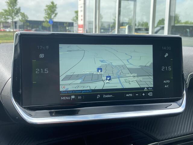 Peugeot 208 1.2 PureTech GT | Automaat | Navigatie | Panoramadak | Climate control | Parkeersensoren voor en achter | Achteruitrijcamera| Keyless entry | Apple Carplay/Android Auto | Trekhaak afn. kogel