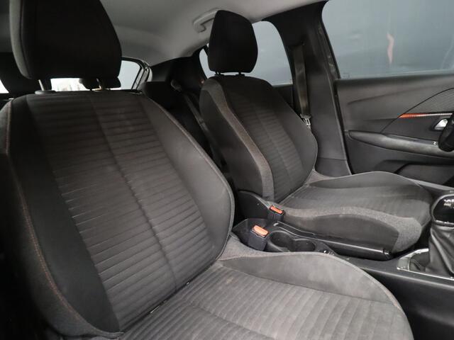 Peugeot 208 1.2 PureTech Sport [CRUISE CONTROL, APPLE CARPLAY, ELEKTRISCHE RAMEN VOOR, NAVIGATIE, NIEUWSTAAT]
