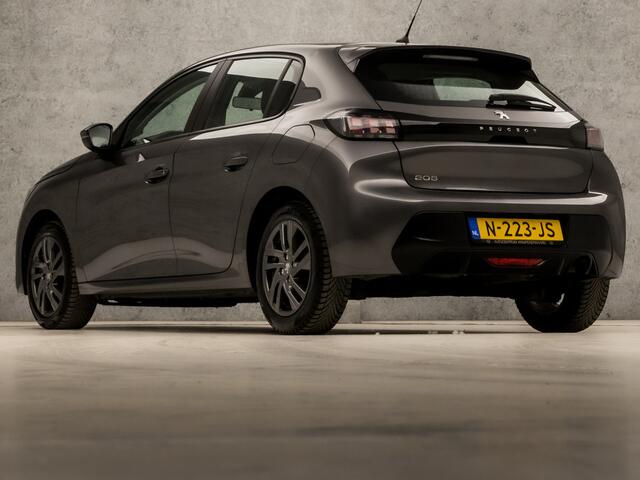 Peugeot 208 1.2 PureTech Sport (APPLE CARPLAY, GROOT NAVI, PARKEERSENSOREN, LM VELGEN, SPORTSTOELEN, LED KOPLAMPEN, LANE ASSIST, CRUISE, NIEUWE APK, NIEUWSTAAT)