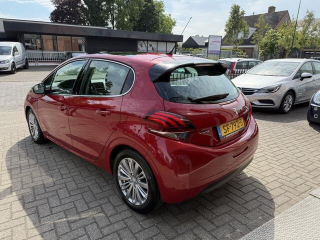 Peugeot 208 1.2 PureTech Allure