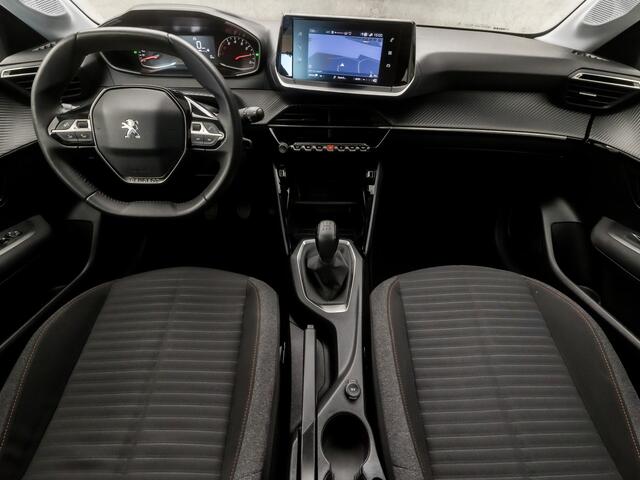 Peugeot 208 1.2 PureTech Sport (APPLE CARPLAY, GROOT NAVI, LANE ASSIST, SPORTSTOELEN, CRUISE, DAB+, NIEUWE APK, NIEUWSTAAT)