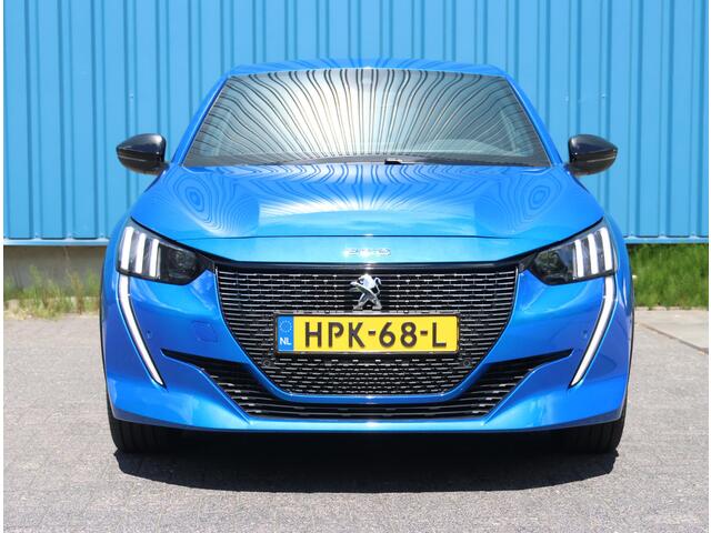 Peugeot 208 1.2 100PK GT | AppleCarplay/AndroidAuto | Cruise Control | Climate Control | Navigatie | Achteruitrij Camera | FULL LED | Privacy Glass | Keyless | Armsteun | Isofix |