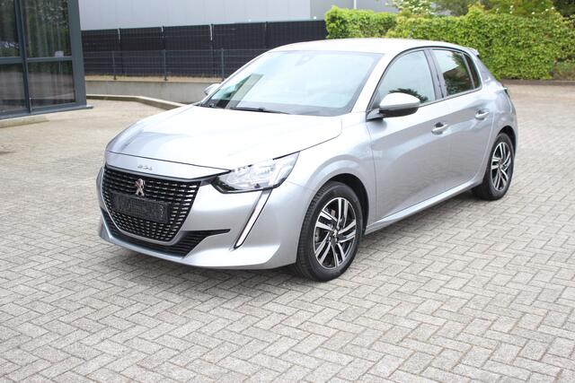 Peugeot 208 1.2 PureTech Allure Automaat Clima-Cruise-Navi-Carplay-Camera-Keyless-3D Cockpit 13.000 KM !!