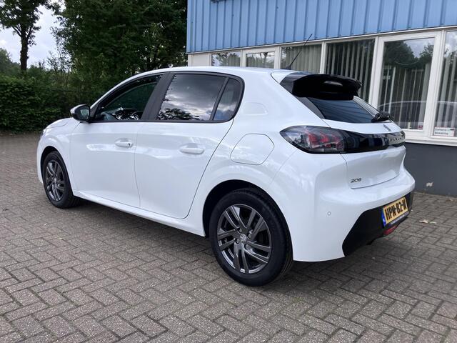 Peugeot 208 1.2 PureTech Active Navi-Carplay Stoelverw Led Pdc
