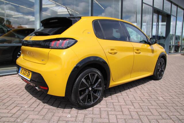 Peugeot 208 1.2 PureTech 100pk GT Pack Airco Navi Camera Panoramadak Carplay Dealer onderhouden