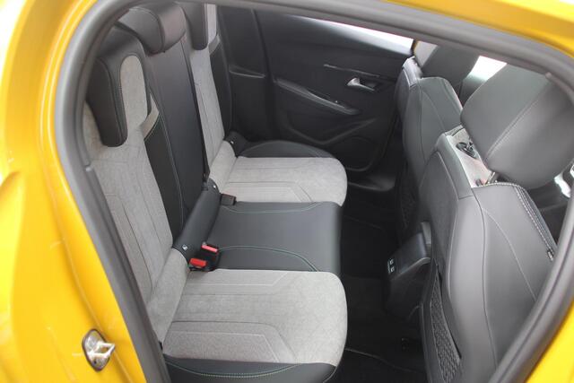Peugeot 208 1.2 PureTech 100pk GT Pack Airco Navi Camera Panoramadak Carplay Dealer onderhouden