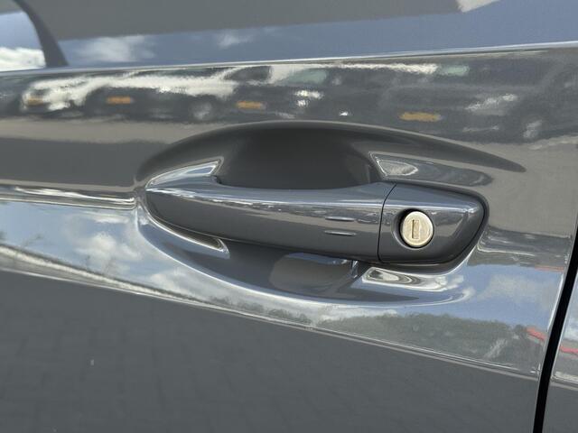 Peugeot 208 1.2 Hybrid 110 e-DCS6 GT