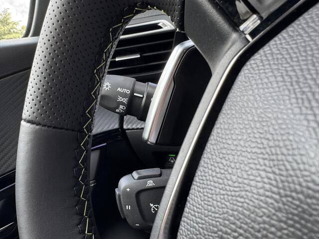 Peugeot 208 1.2 Hybrid 110 e-DCS6 GT