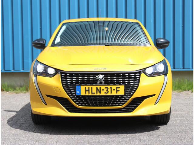 Peugeot 208 1.5 100PK BlueHDi Allure | Camera | Parkeersensoren | Voorstoelen Verwarmd | LED Koplampen | Keyless Start | Lederen Stuurwiel | Climate Control | Cruise Control | 16" LMV | Apple Carplay/Android Auto |