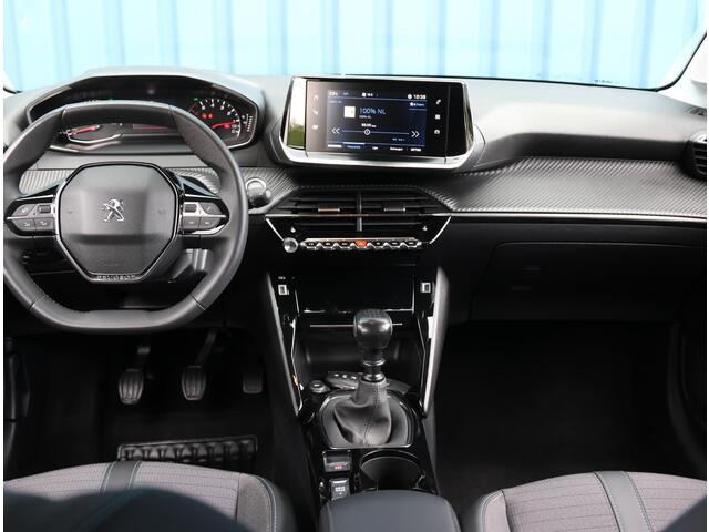 Peugeot 208 1.5 100PK BlueHDi Allure | Camera | Parkeersensoren | Voorstoelen Verwarmd | LED Koplampen | Keyless Start | Lederen Stuurwiel | Climate Control | Cruise Control | 16" LMV | Apple Carplay/Android Auto |