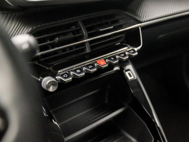 Peugeot 208 1.2 PureTech Sport (APPLE CARPLAY, GROOT NAVI, PARKEERSENSOREN, SPORTSTOELEN, LED KOPLAMPEN, LANE ASSIST, CRUISE, NIEUWSTAAT)