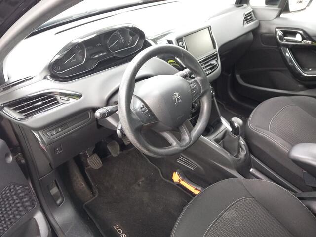 Peugeot 208 1.2 PureTech Blue Lion Airco, Navi