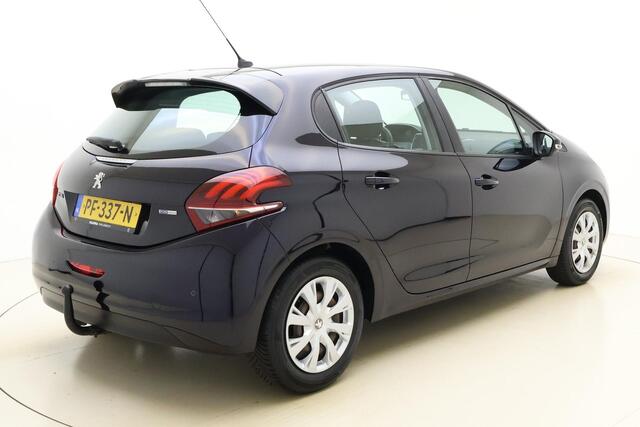 Peugeot 208 1.2 PureTech Blue Lion 82pk | Airco | Navigatie | Trekhaak | Cruise Control | Parkeersensoren Achter | Armsteun
