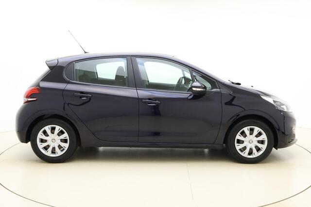 Peugeot 208 1.2 PureTech Blue Lion 82pk | Airco | Navigatie | Trekhaak | Cruise Control | Parkeersensoren Achter | Armsteun
