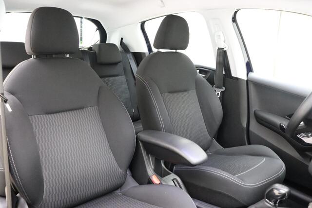 Peugeot 208 1.2 PureTech Blue Lion 82pk | Airco | Navigatie | Trekhaak | Cruise Control | Parkeersensoren Achter | Armsteun