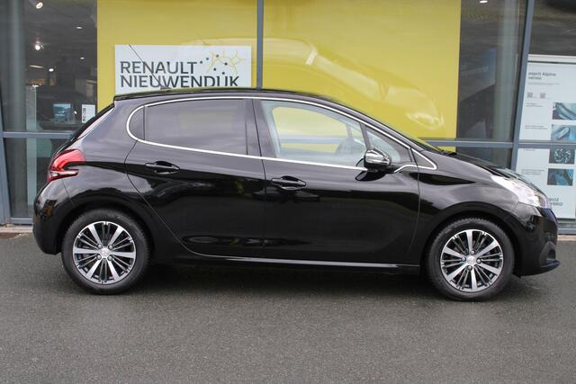 Peugeot 208 1.2 PureTech Allure | PANORAMA | NAVI | PARKEERSENSOREN | CLIMATE CONTROL | CRUISE CONTROL | BLUETOOTH MEDIA